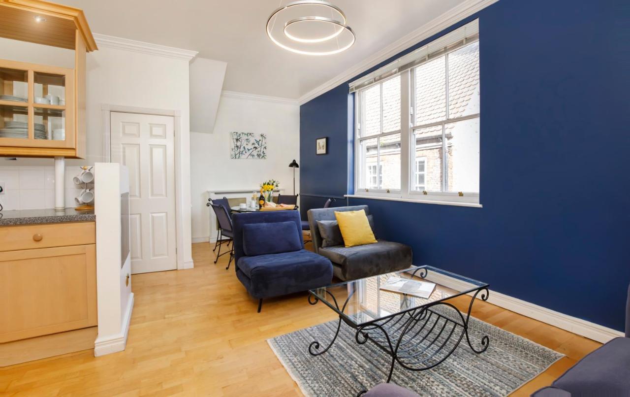 Shambles Suites In The Centre Of York, Sleeps 16 ภายนอก รูปภาพ