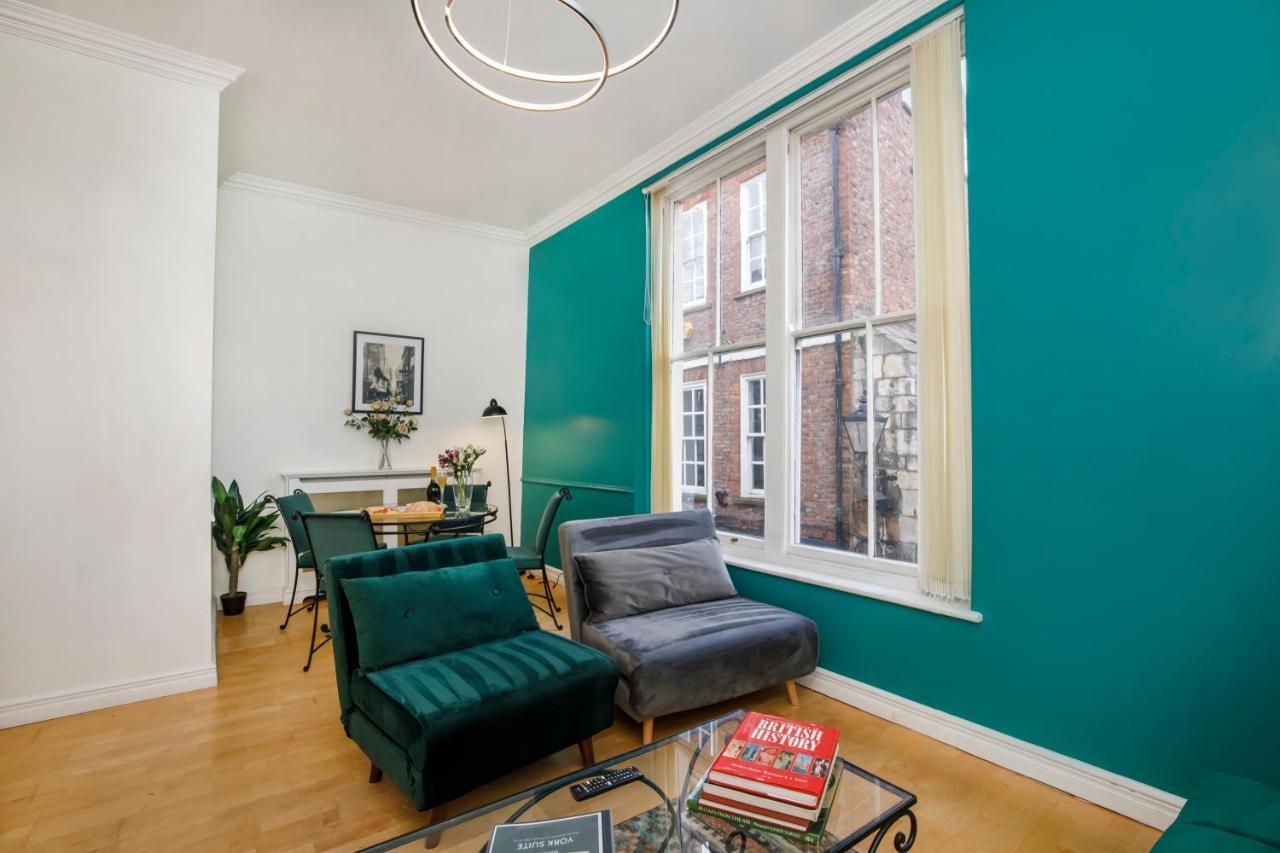 Shambles Suites In The Centre Of York, Sleeps 16 ภายนอก รูปภาพ